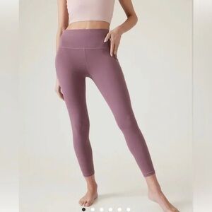 Athleta Salutation Stash High-Waisted Leggings in Mauve size M